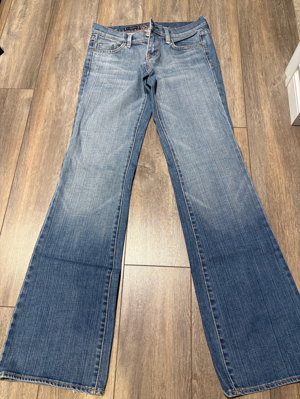 Fidelity Women's Flare Jeans in Medium Blue Wash